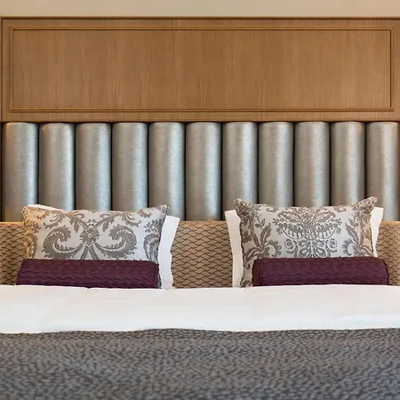 Almira Thermal & Convention Center 5*