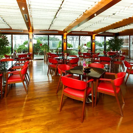 Almira Thermal & Convention Center Отель
