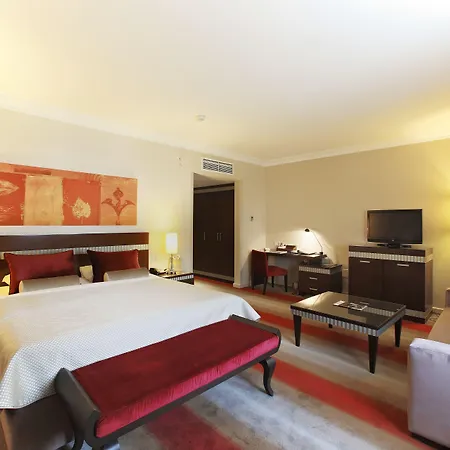 Отель Almira Thermal & Convention Center